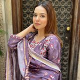 Haania Manzar Chanderi Silk with Banarsi Booti 3 Piece Kurta Set